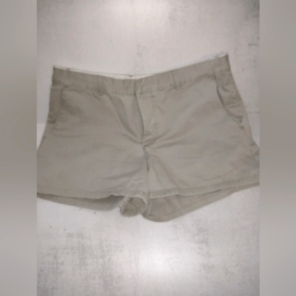 Vintage American Eagle, Khaki Shorts, 8